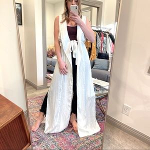 NWT- Naked Wardrobe Satin Duster Size Large Medium